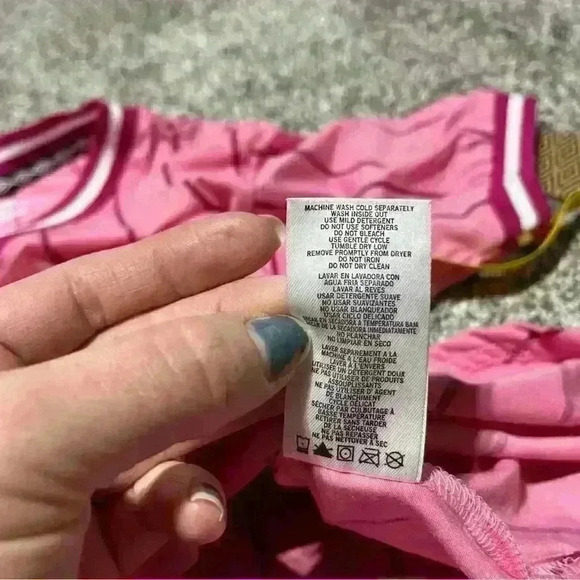 Umbro Girls Shirt Striped Pink - Medium 10/12 - NWT - Picture 8 of 9